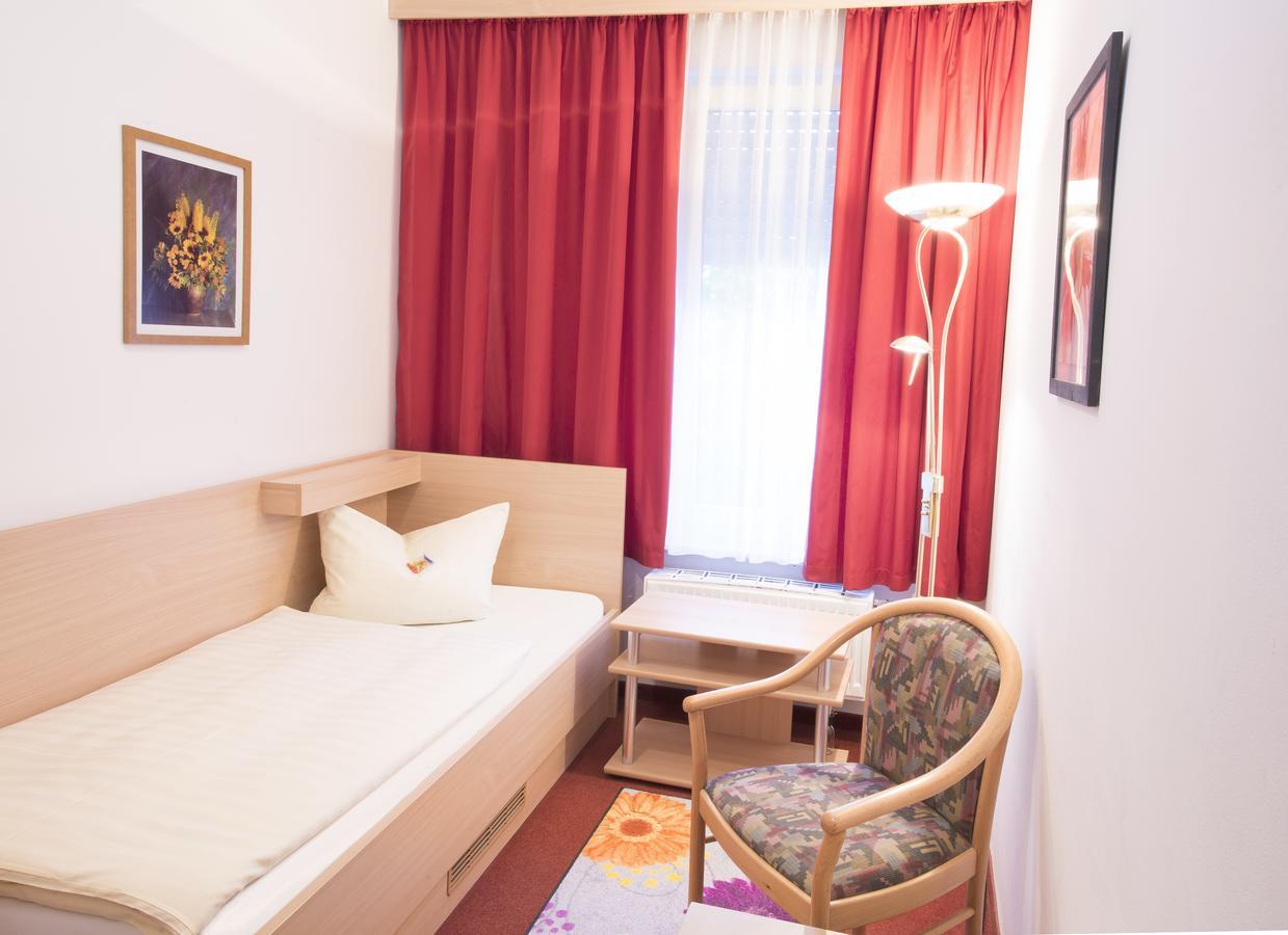 Hotel Giesing Munchen Bagian luar foto