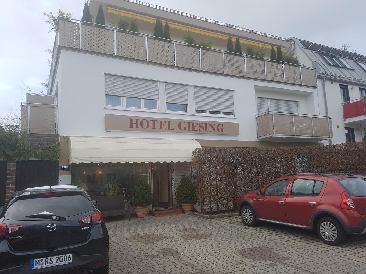Hotel Giesing Munchen Bagian luar foto