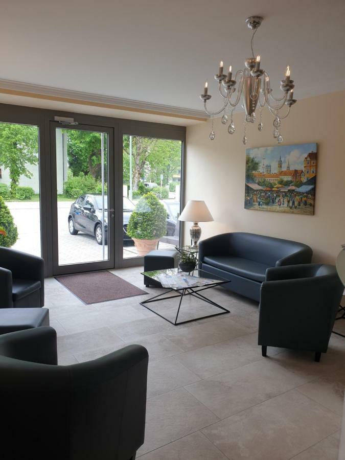 Hotel Giesing Munchen Bagian luar foto